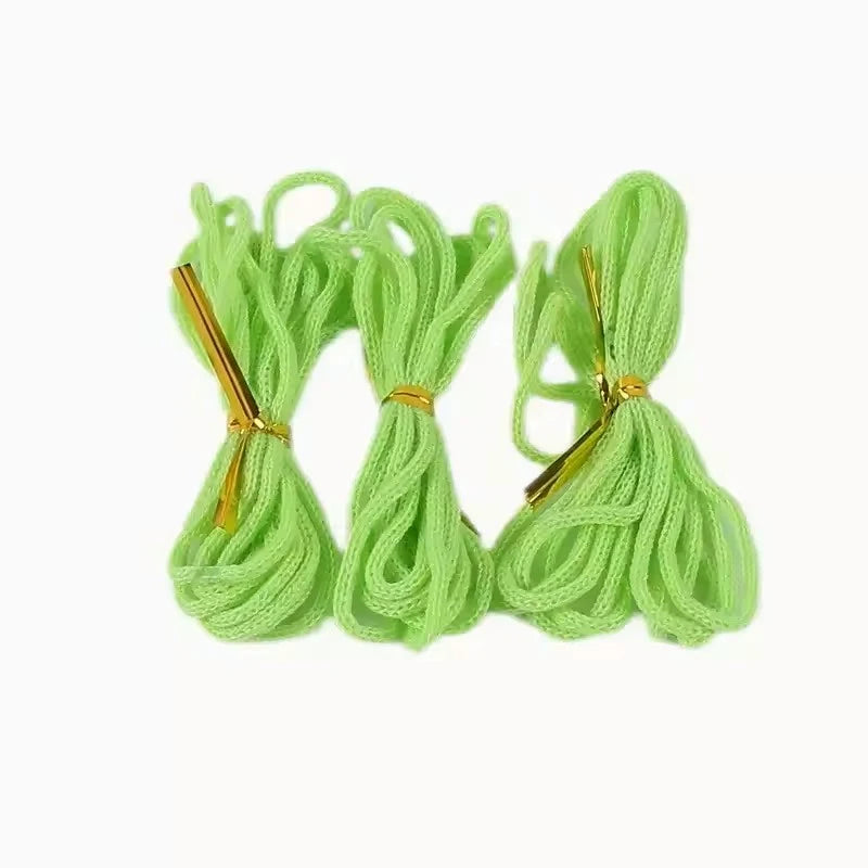 Glowing Rope Launcher Toy, a Flying Rope That Loops in the Air, Brings Endless Tricks and Fun, Suitable for Outdoor Festival Parties